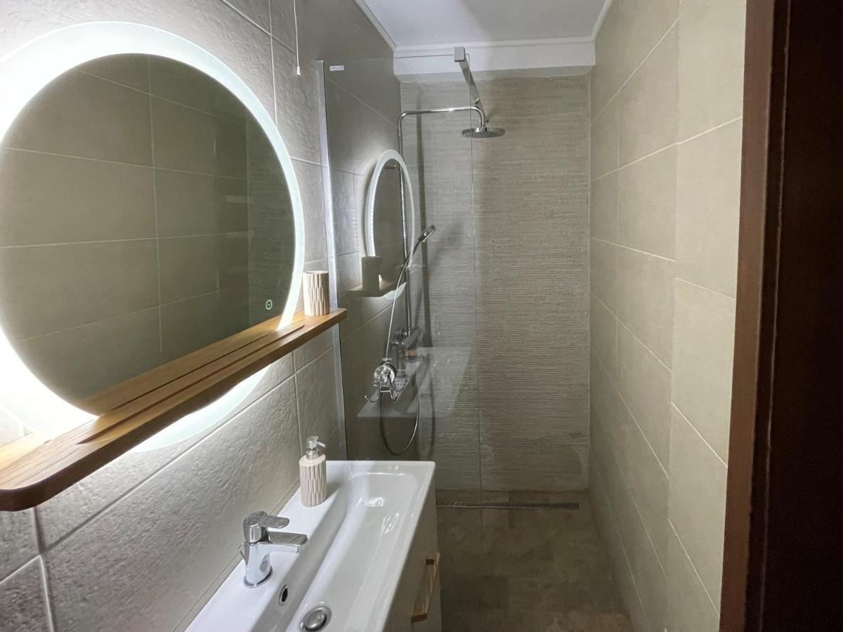 Apartament 2 Camere La Casa - Bucuresti Luaran gambar