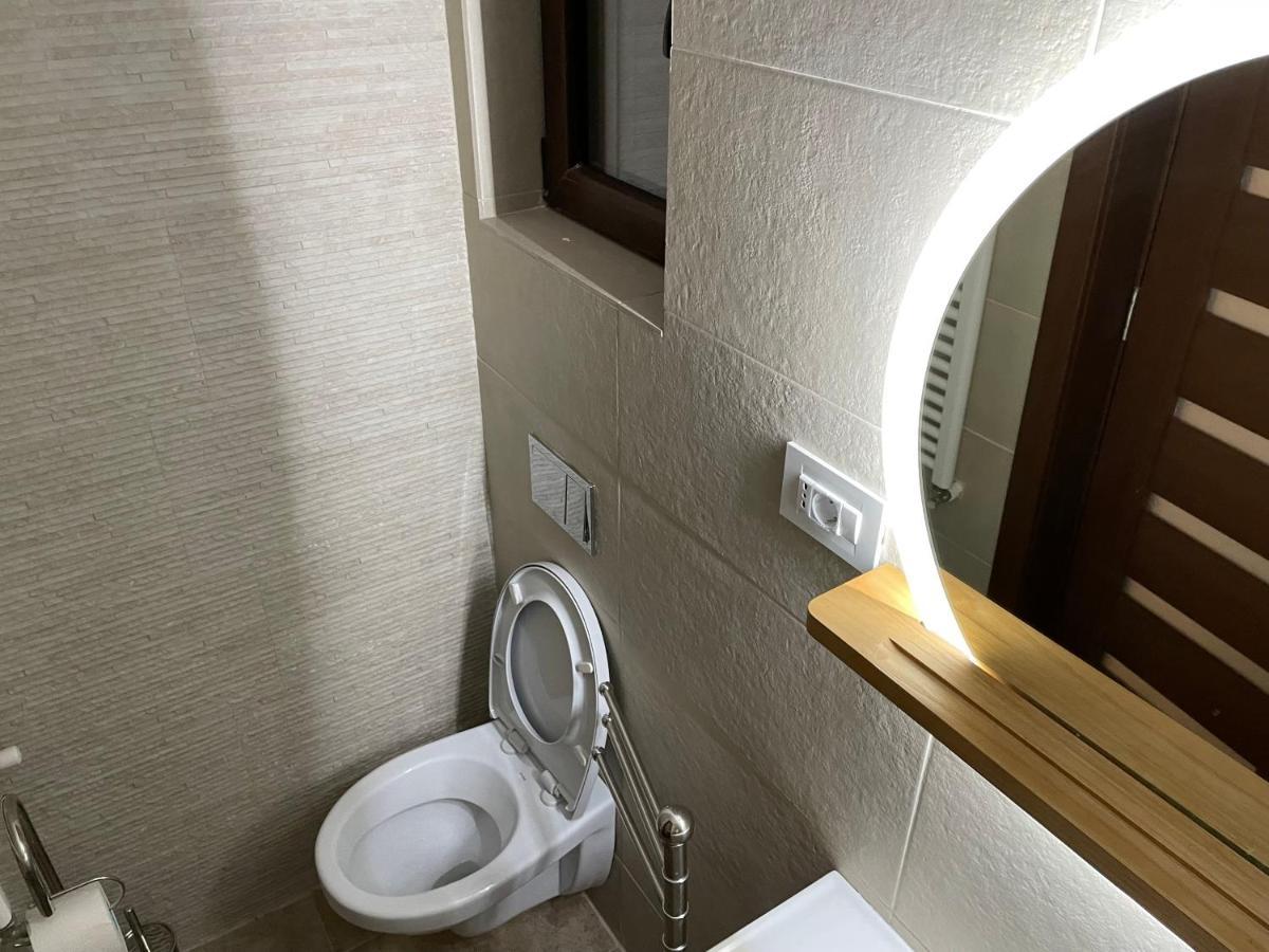 Apartament 2 Camere La Casa - Bucuresti Luaran gambar